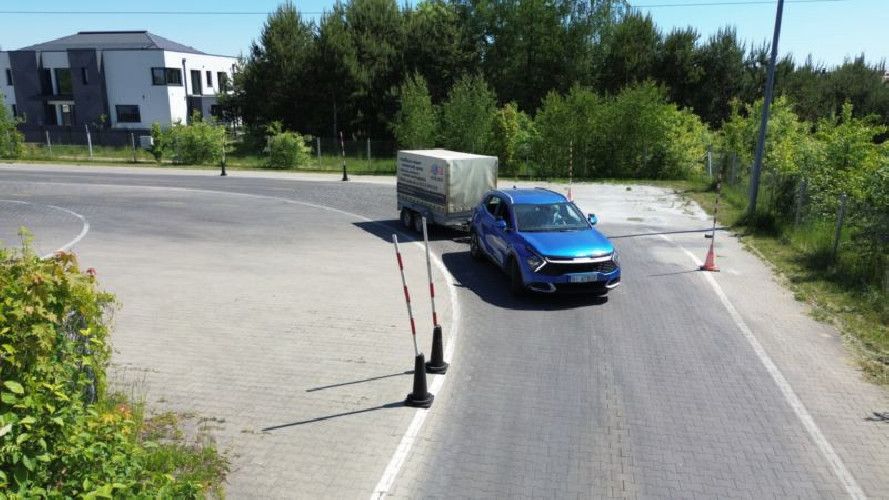 Kurs kategorii B+E