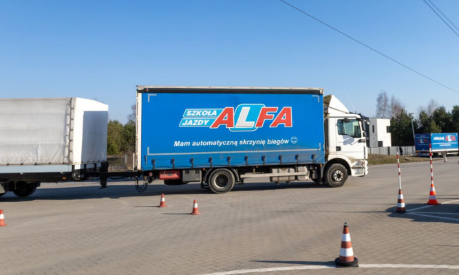 Dodatkowa godz. kursanci spoza ALFY - kurs kategorii C+E